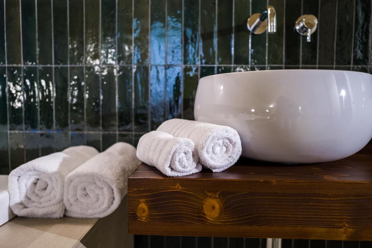 Casa Minerva - Suite E Relax Gioia Del Colle Bagian luar foto