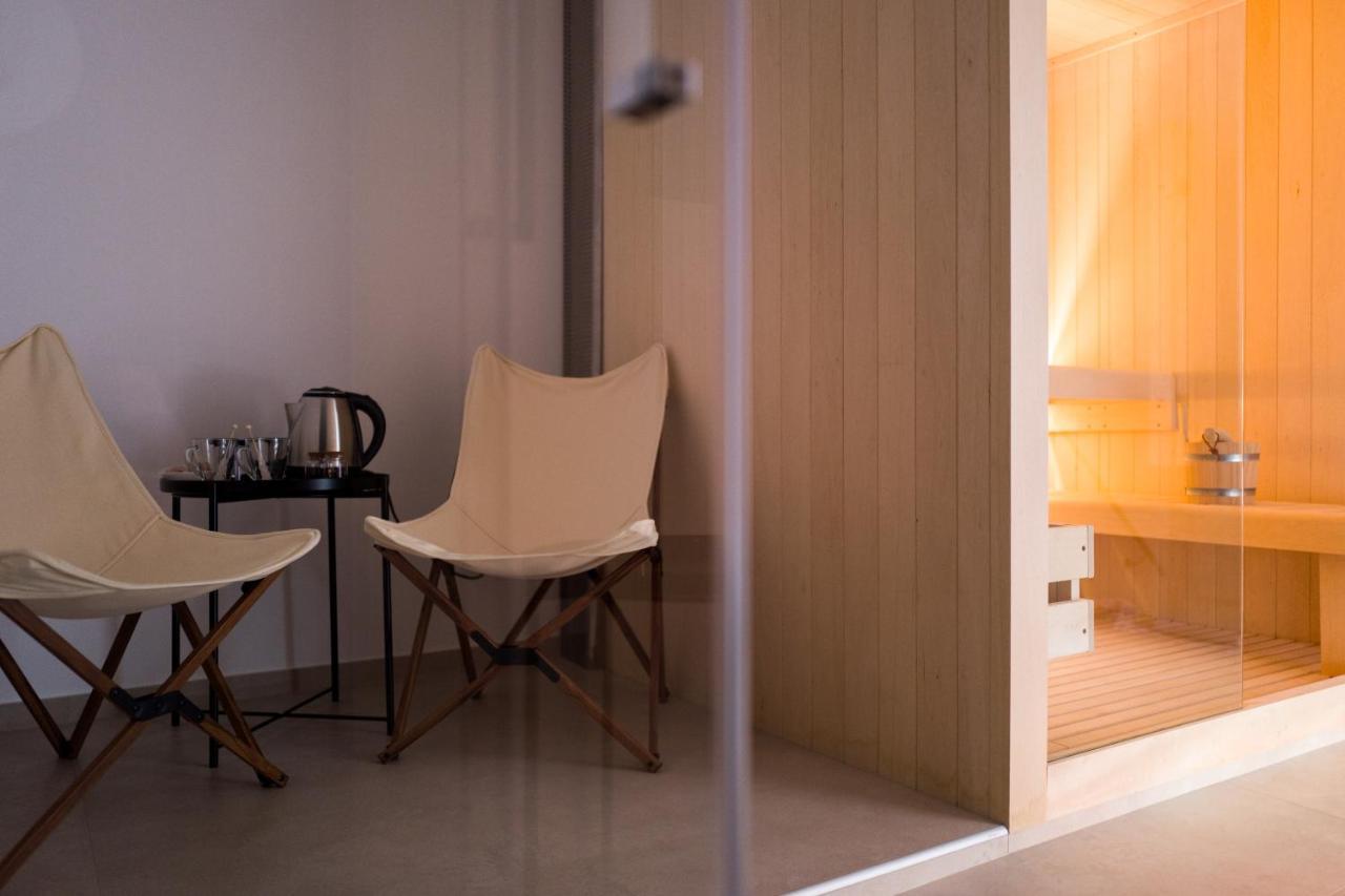 Casa Minerva - Suite E Relax Gioia Del Colle Bagian luar foto